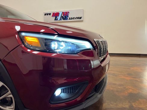 Used 2019 Jeep Cherokee Latitude Plus image 43