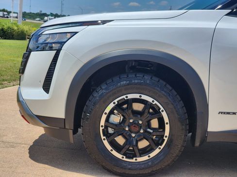 New 2026 Nissan Pathfinder Rock Creek AWD/4WD image 10