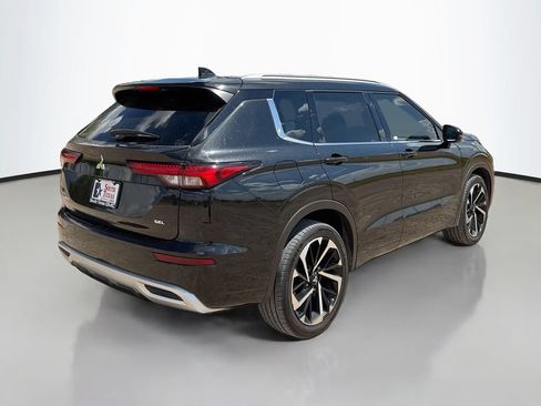 Used 2024 Mitsubishi Outlander SEL FWD image 7