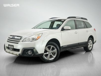 Used 2014 Subaru Outback 2.5i Limited w/ Moonroof Package