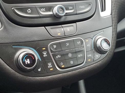 Certified 2024 Chevrolet Malibu LT image 17