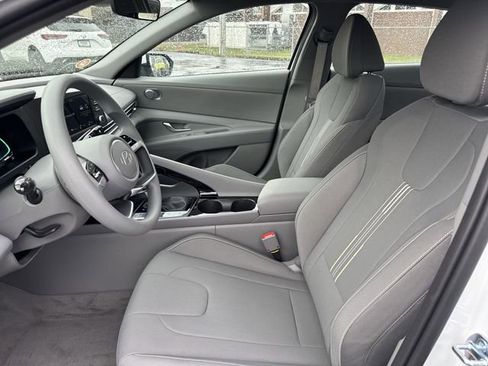 New 2026 Hyundai Elantra Blue image 19