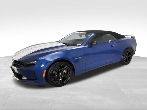 Used 2023 Chevrolet Camaro LT w/ RS Package RWD image 4
