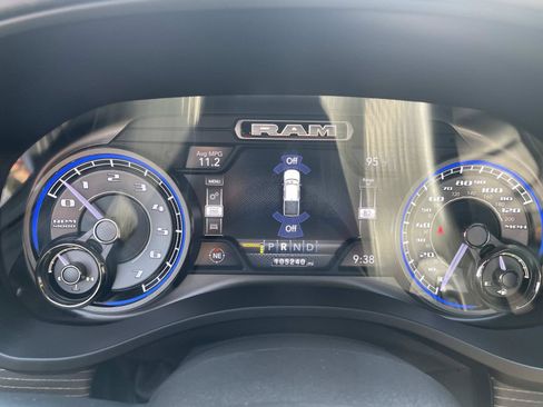 Used 2019 RAM 1500 Limited AWD/4WD image 24
