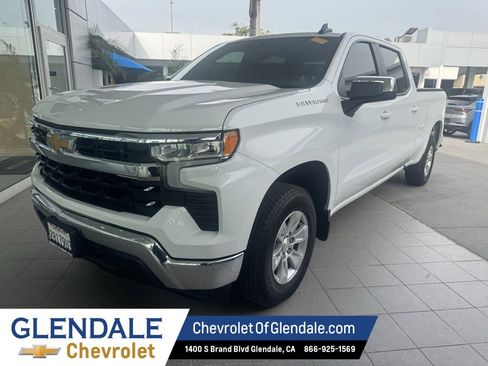 Certified 2022 Chevrolet Silverado 1500 LT image 2