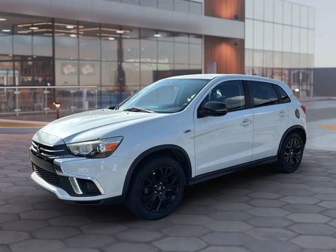 Used 2019 Mitsubishi Outlander Sport LE image 1