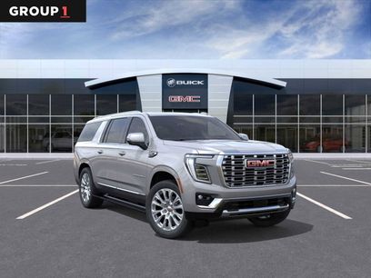 New 2026 GMC Yukon XL Denali w/ Sun & Power Step Package