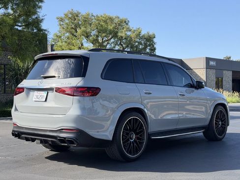 Used 2024 Mercedes-Benz GLS 63 AMG 4MATIC image 5