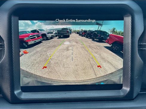 Certified 2023 Jeep Wrangler Unlimited Sahara w/ Cold Weather Group AWD/4WD image 15