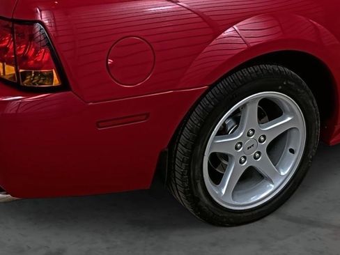 Used 1999 Ford Mustang Cobra image 12