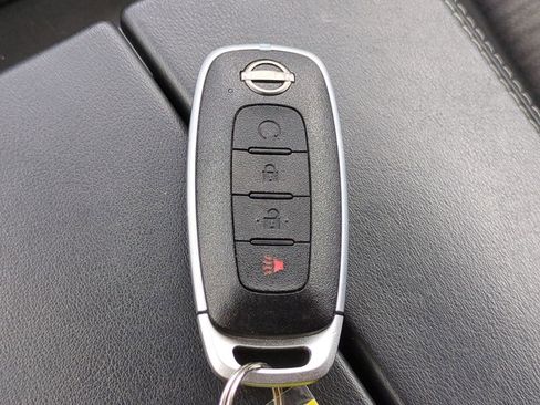 Certified 2023 Nissan Rogue SV AWD/4WD image 33