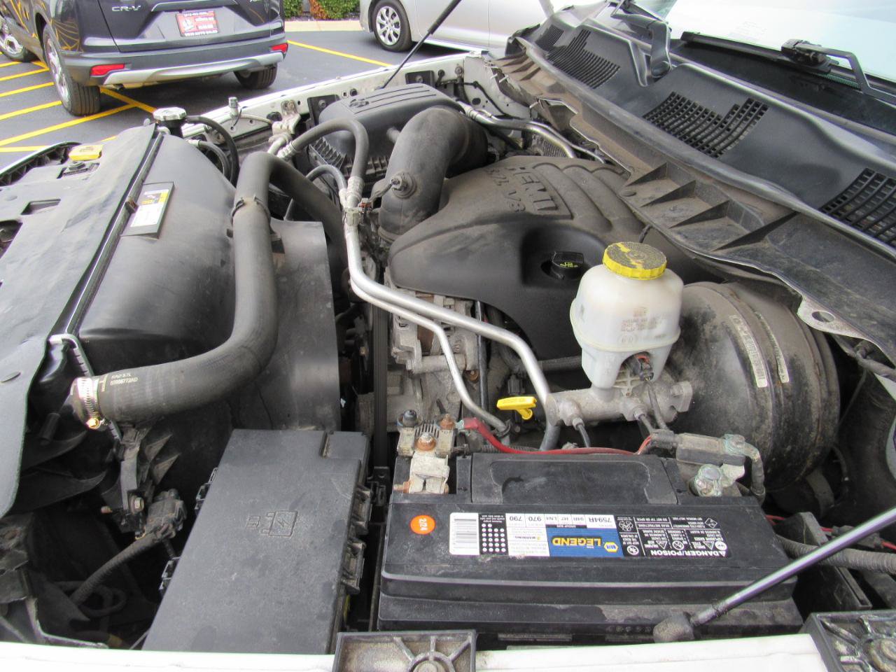 Used 2020 RAM 1500 Tradesman w/ Chrome Appearance Group RWD image 33