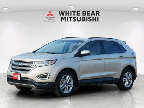 Used 2018 Ford Edge SEL w/ Equipment Group 201A FWD image 3