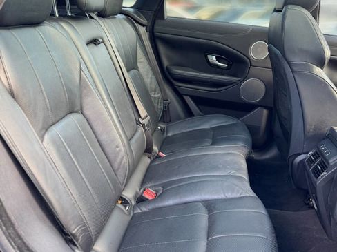 Used 2016 Land Rover Range Rover Evoque SE Premium image 20