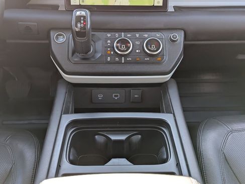 Used 2024 Land Rover Defender 110 S AWD/4WD image 16