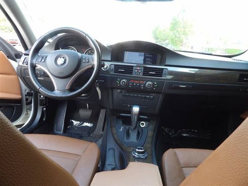Used 2013 BMW 328i xDrive Coupe AWD/4WD image 14