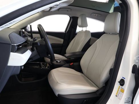Used 2024 Ford Mustang Mach-E Premium RWD image 21
