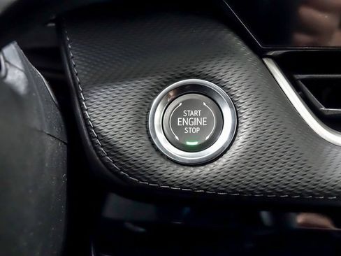 New 2026 Chevrolet Equinox LT w/ LPO, Floor Liner Package image 14