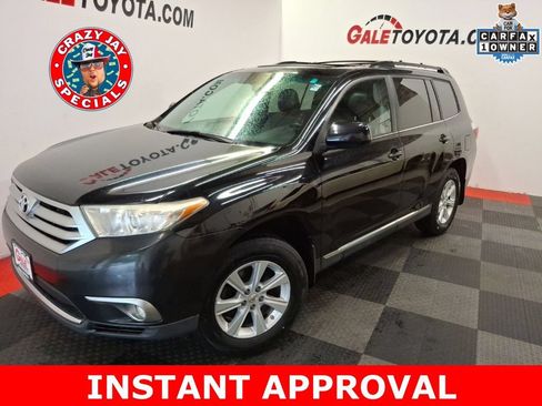 Used 2011 Toyota Highlander SE w/ Tow Pkg AWD/4WD image 1