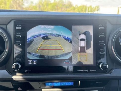 Used 2023 Toyota Tacoma TRD Off-Road w/ Advanced Technology Package image 14