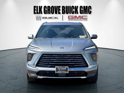 New 2026 Buick Enclave Preferred w/ Power Package image 9