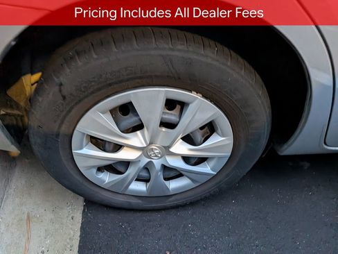 Used 2016 Toyota Corolla L FWD image 7