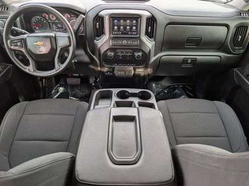 Used 2021 Chevrolet Silverado 2500 W/T image 17