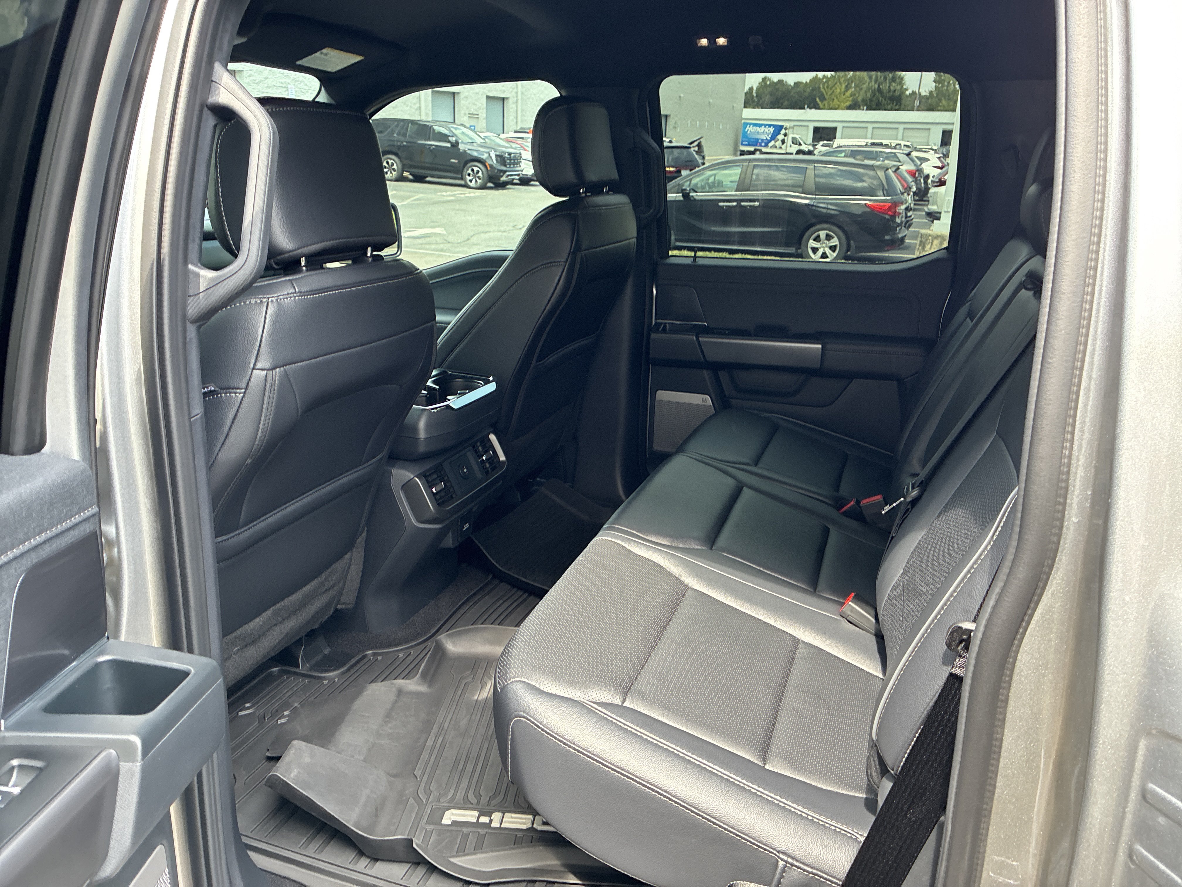 Used 2025 Ford F150 Lariat w/ Equipment Group 501A Mid AWD/4WD image 30