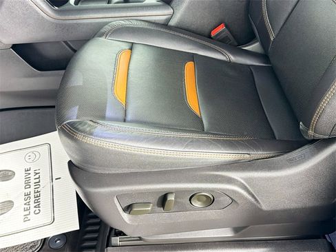 Used 2024 GMC Sierra 2500 AT4 w/ AT4 Premium Plus Package image 19