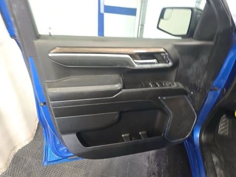 Used 2024 Chevrolet Silverado 1500 RST AWD/4WD image 9