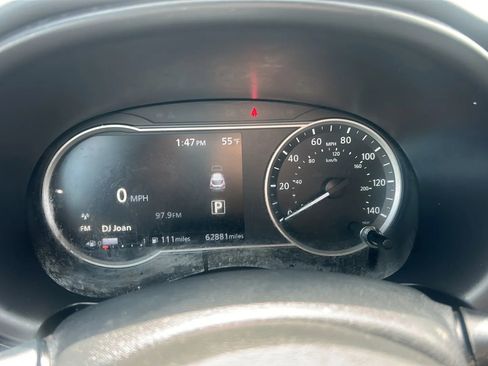 Used 2019 Nissan Kicks SV FWD image 23