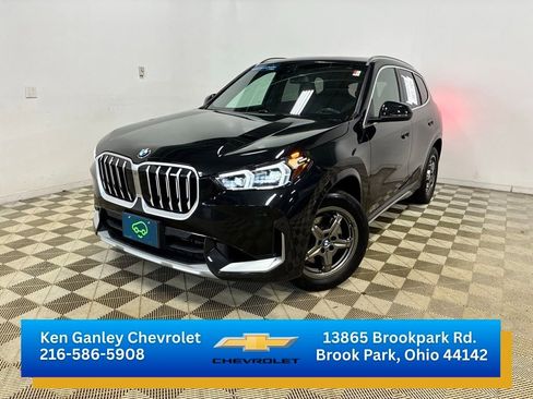 Used 2025 BMW X1 xDrive28i AWD/4WD image 1