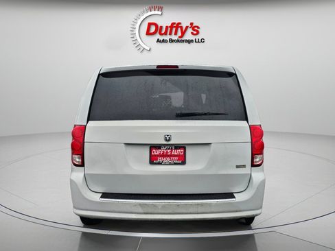 Used 2014 RAM C/V Tradesman image 14