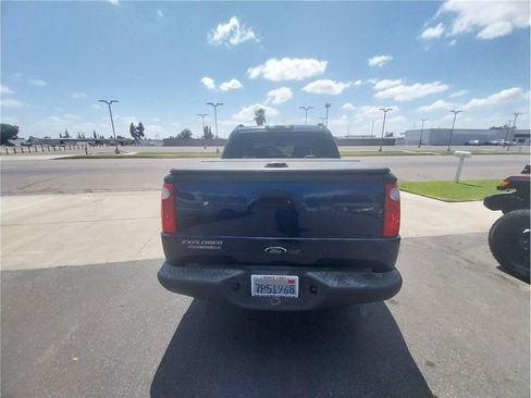 Used 2004 Ford Explorer Sport Trac XLS RWD image 6