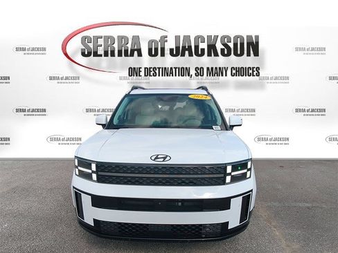 Used 2024 Hyundai Santa Fe Calligraphy FWD image 3