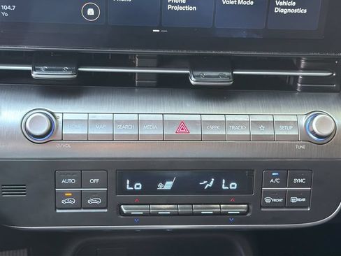 Used 2025 Hyundai Kona SEL FWD image 22