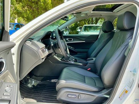 New 2026 Acura Integra image 8