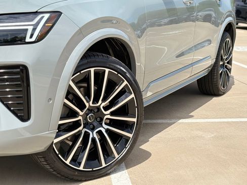 New 2026 Volvo XC90 B6 Ultra w/ Protection Package Premier AWD/4WD image 10
