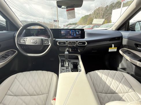 New 2026 Nissan Sentra SL image 13