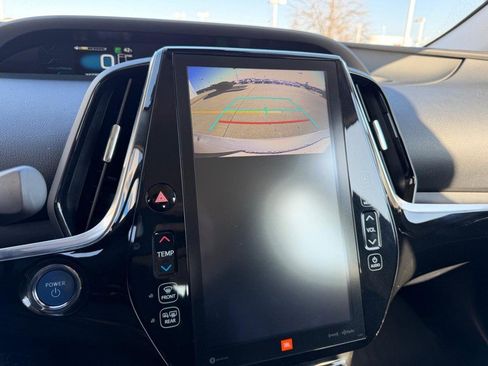 Used 2019 Toyota Prius Prime Advanced image 20