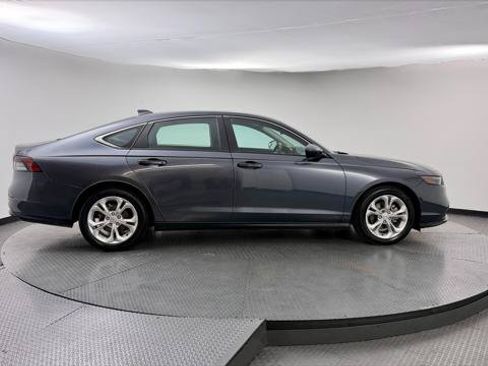 Used 2023 Honda Accord LX image 9