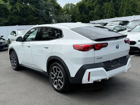 Used 2025 BMW X2 xDrive28i w/ Premium Package AWD/4WD image 7