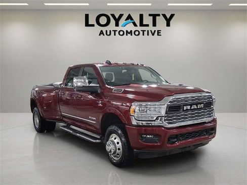 Used 2024 RAM 3500 Limited image 7
