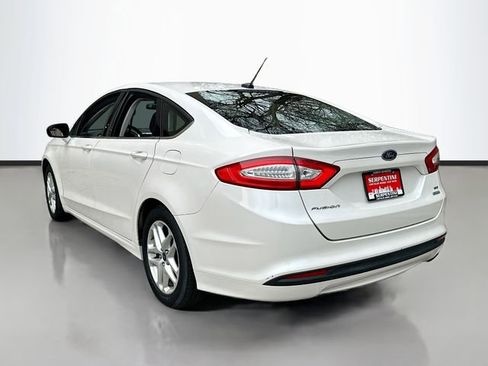 Used 2014 Ford Fusion SE image 8