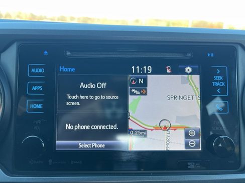 Used 2018 Toyota Tacoma TRD Sport image 39