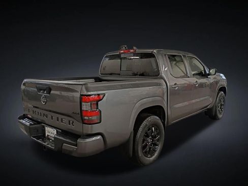 New 2026 Nissan Frontier SV w/ SV Convenience Package AWD/4WD image 7