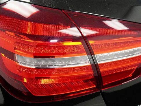 Used 2020 Mercedes-Benz GLA 250 GLA 250 4MATIC image 48