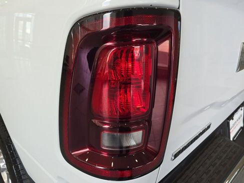 New 2025 RAM 2500 Big Horn image 12