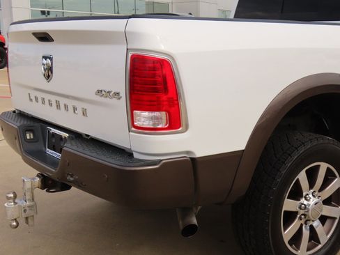 Used 2018 RAM 3500 Laramie Longhorn w/ Longhorn Southfork Package image 12