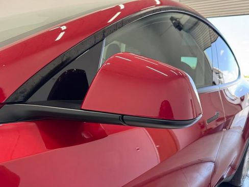 Used 2023 Tesla Model Y Long Range AWD/4WD image 45